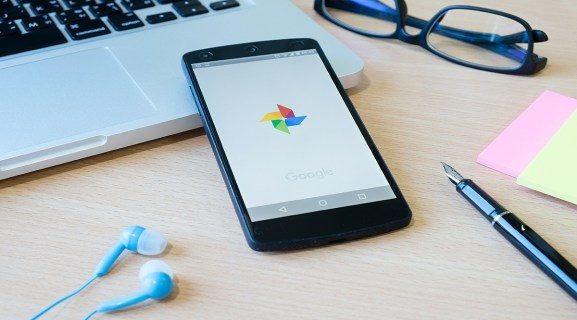 Just how to include images to Google Photos