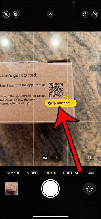 How to scan QR codes on iPhone 13